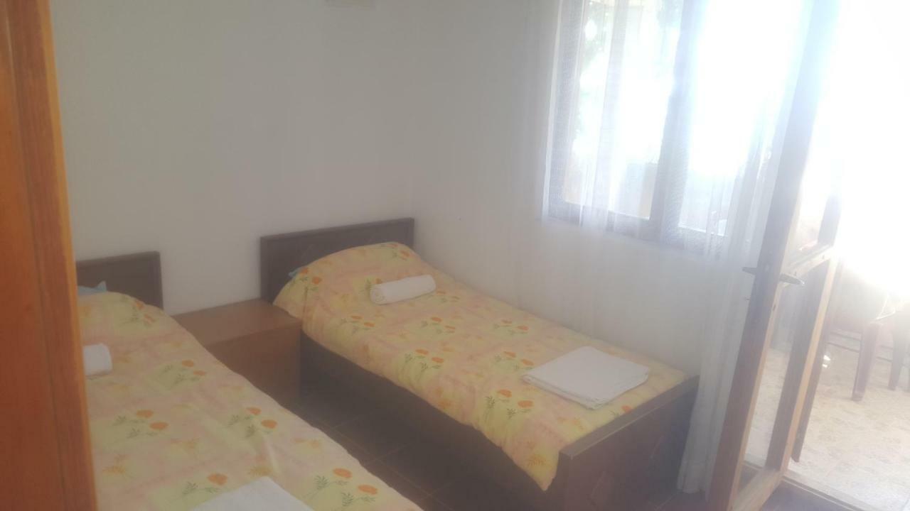 Darinka Aparthotel Ulcinj Rum bild